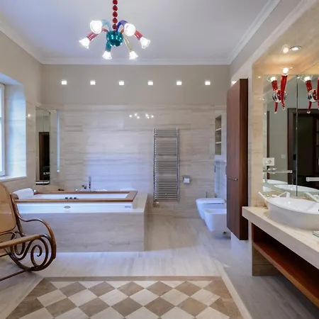 فيلة Meje Heated Pool, Jacuzzi, Sauna سبليت